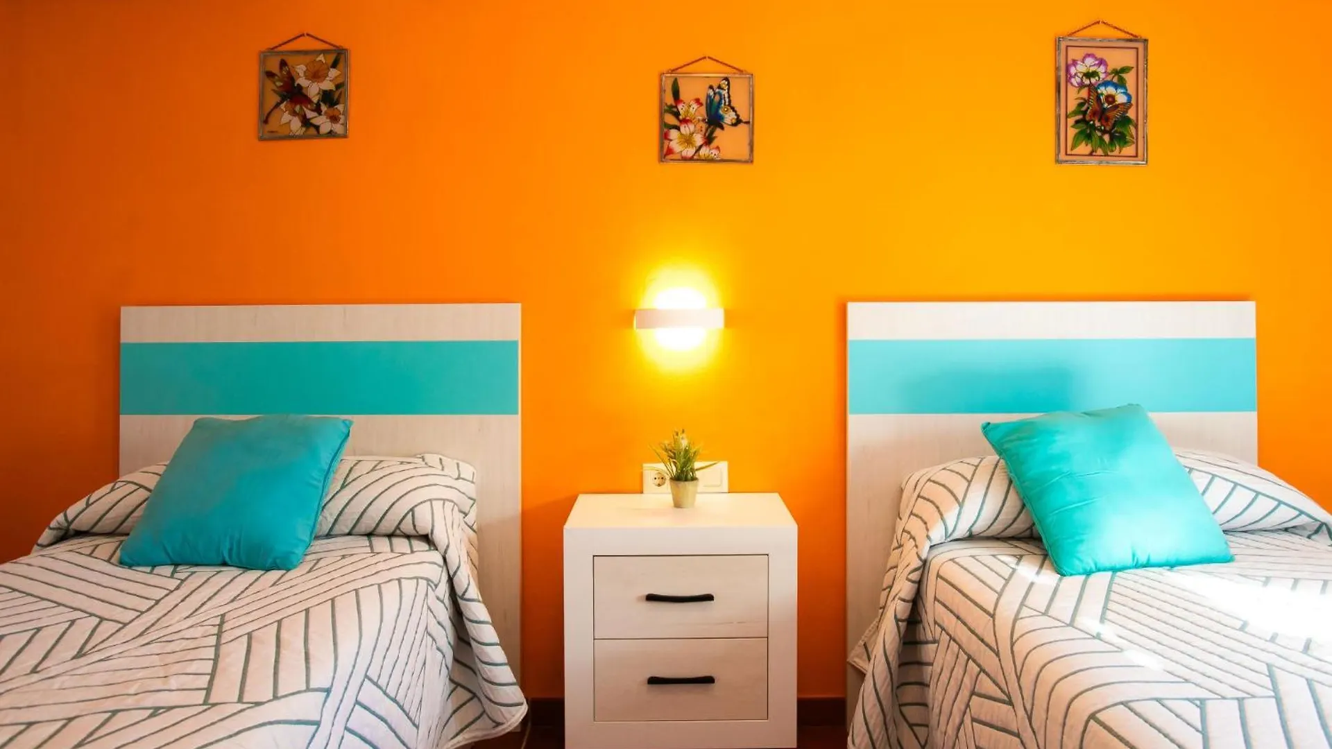 Holiday Home La Era - FRG130 Frigiliana